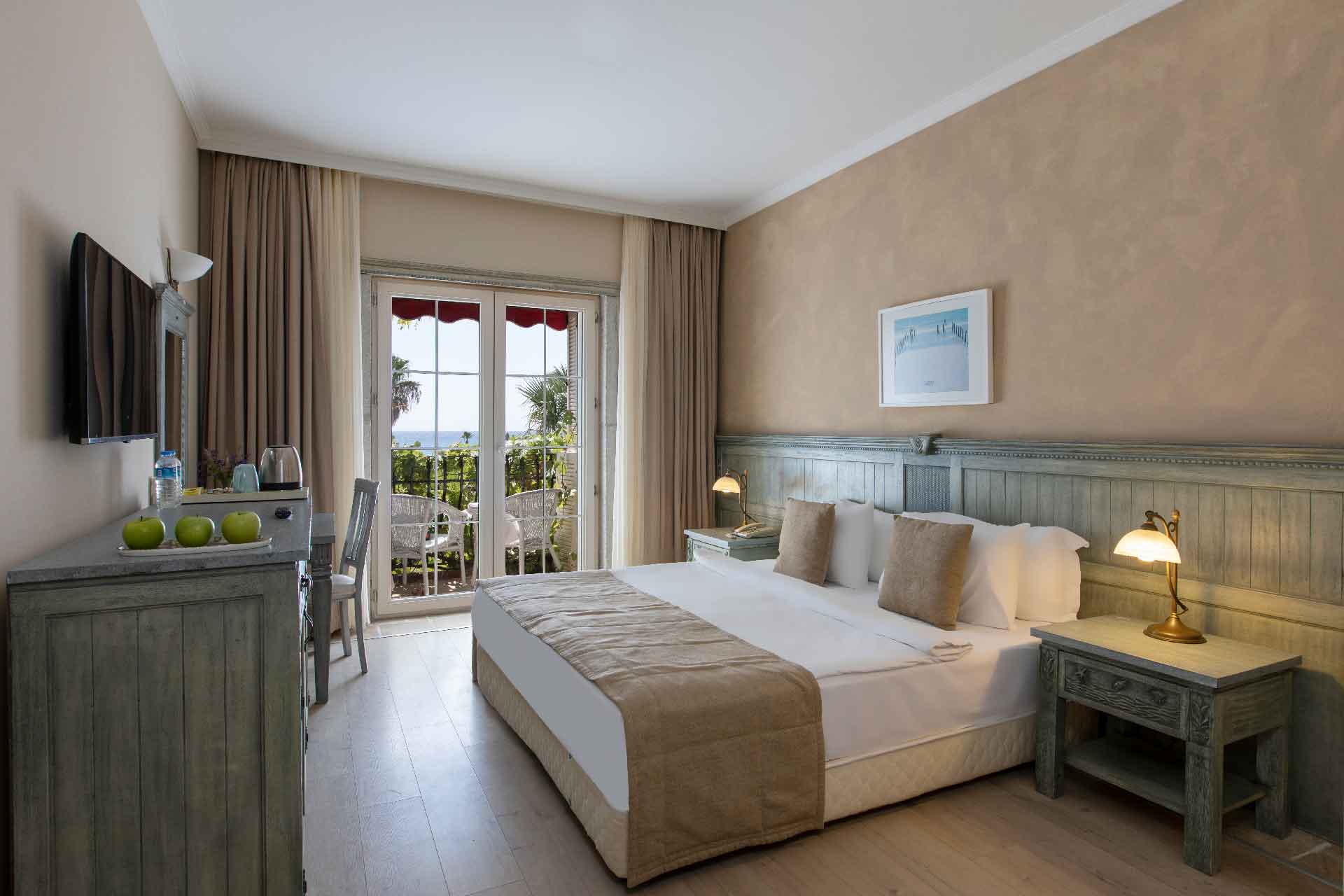 Deluxe Room with Balcony